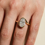 Load image into Gallery viewer, Oval Engagement Ring
