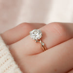 Load image into Gallery viewer, 2.5 CT Round Cut Moissanite Engagement Ring With Stunning Twisted Band