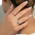 Load image into Gallery viewer, Classic 2 CT Round Cut Moissanite Engagement Ring Set With Hidden Halo