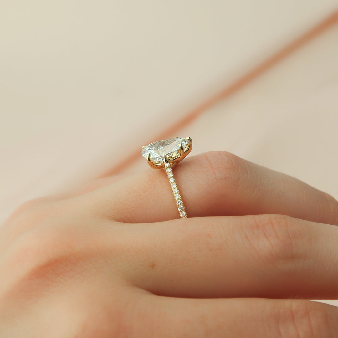 1.0CT Pear Diamond Moissanite Pave Engagement Ring