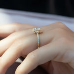 Load image into Gallery viewer, Halo Engagement Ring