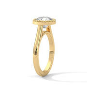 Round Cut Moissanite Ring