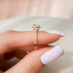 Load image into Gallery viewer, Round Diamond Halo Ring