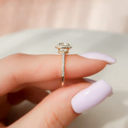 Round Diamond Halo Ring