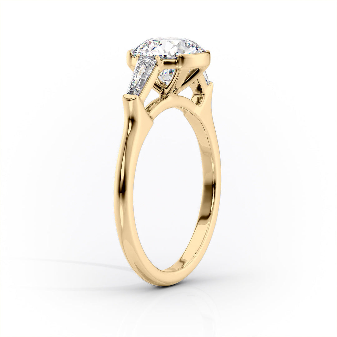 Round Diamond Moissanite Ring