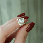 Load image into Gallery viewer, 2.5 CT Oval Cut Solitaire Moissanite Diamond Ring With Slim Band
