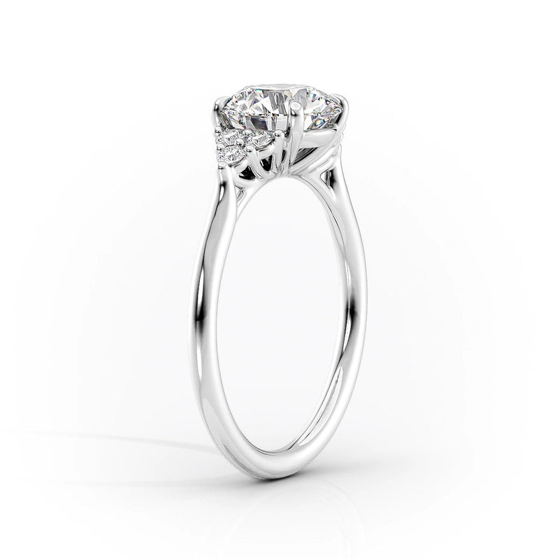 2 CT Round Cut Moissanite Solitaire Diamond Ring